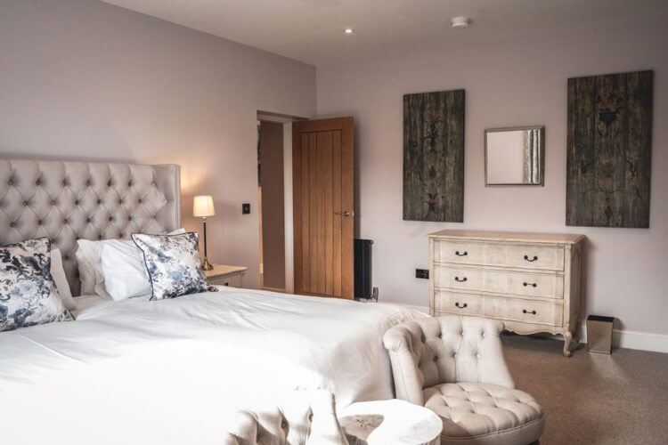 The Saddle Room - Apartments Accommodation in Leyburn