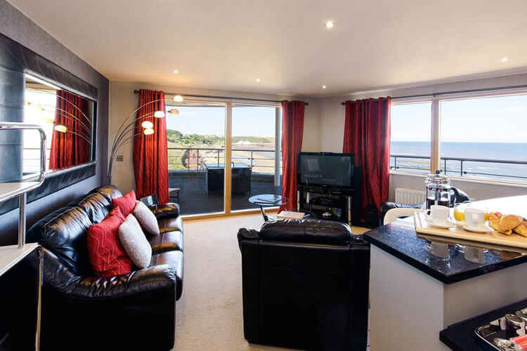 The Sands Seafront Apartments - Image 3 - UK Tourism Online