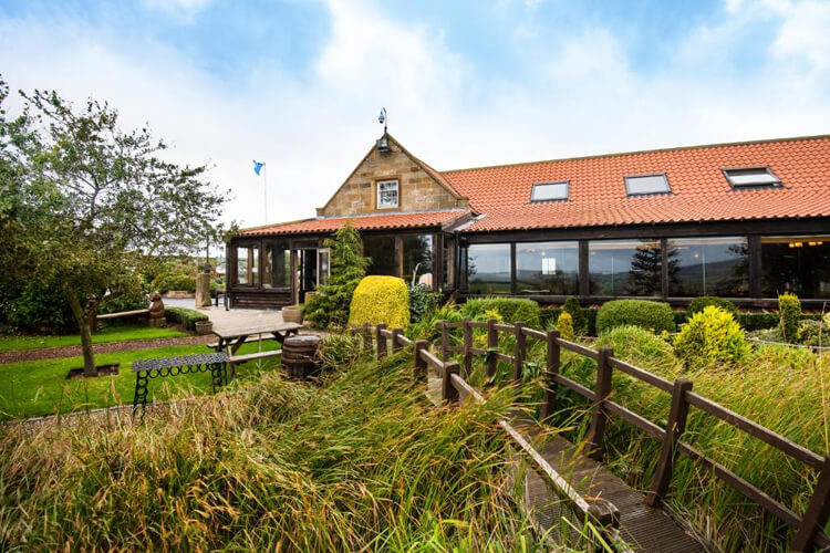 The Stables at Whitby - Image 1 - UK Tourism Online