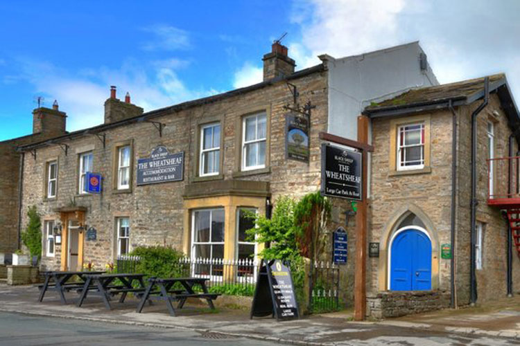 Wheatsheaf in Wensleydale - Image 1 - UK Tourism Online