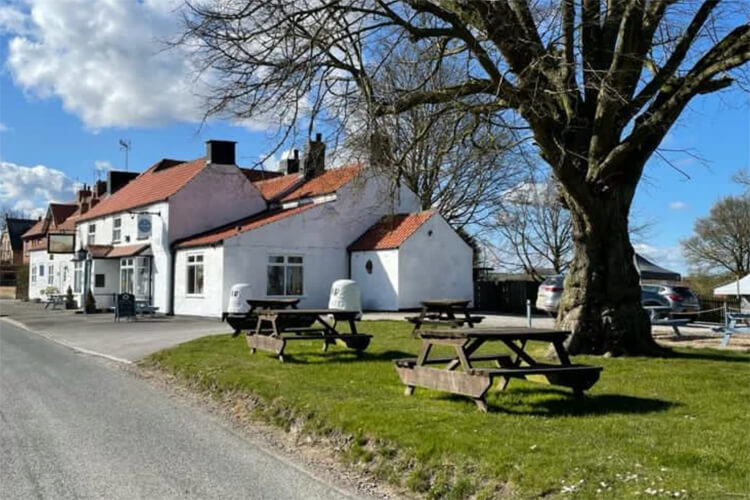 The Wolds Inn - Image 1 - UK Tourism Online
