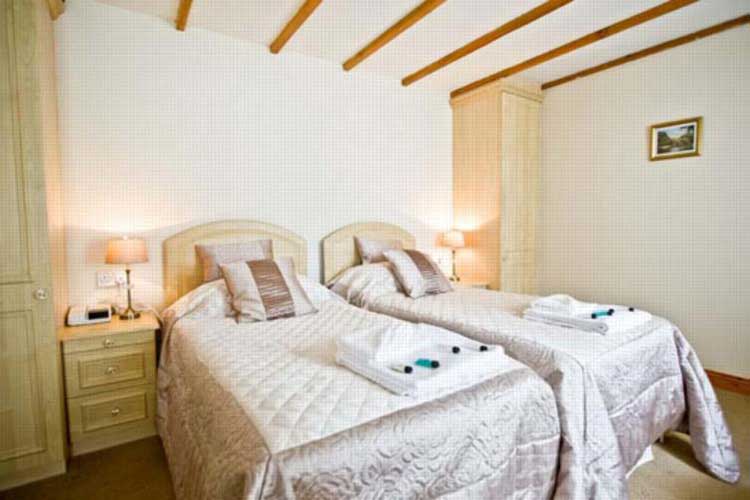 Thornton Lodge Farm - Image 5 - UK Tourism Online