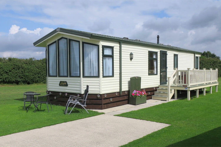 Tollerton Caravan Park - Image 2 - UK Tourism Online