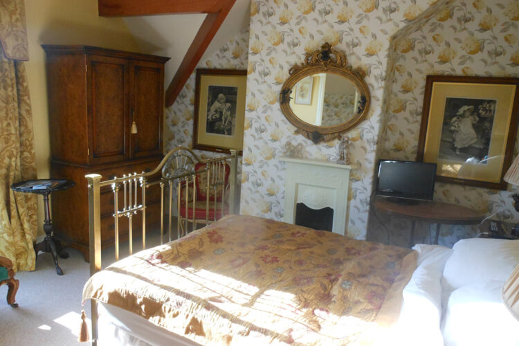 Victorian Guest House - Image 1 - UK Tourism Online