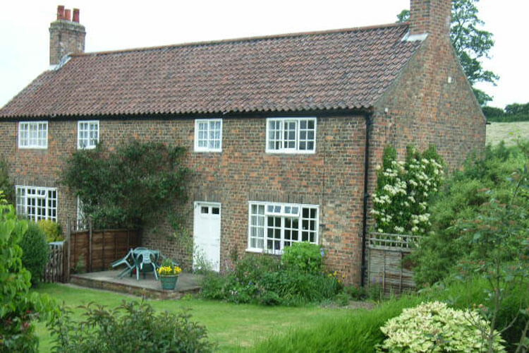 Warren House Farm Cottages - Image 1 - UK Tourism Online