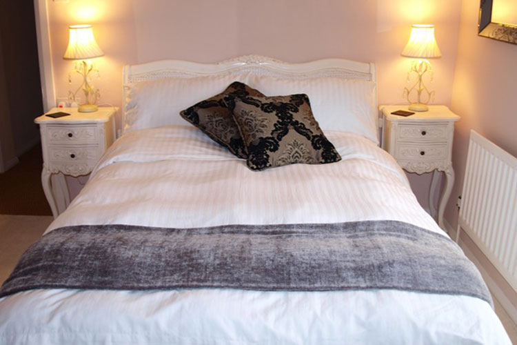 Wensleydale Farmhouse - Image 2 - UK Tourism Online