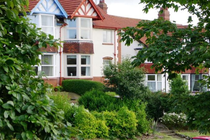 White Gable Thumbnail | Scarborough - North Yorkshire | UK Tourism Online