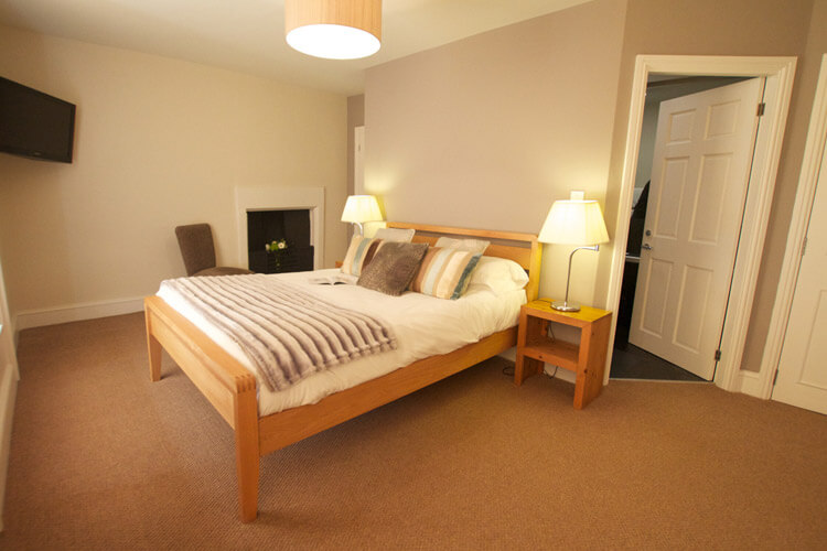 White Hart Inn - Image 2 - UK Tourism Online