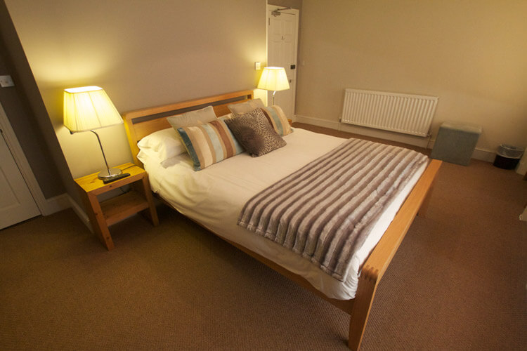 White Hart Inn - Image 3 - UK Tourism Online