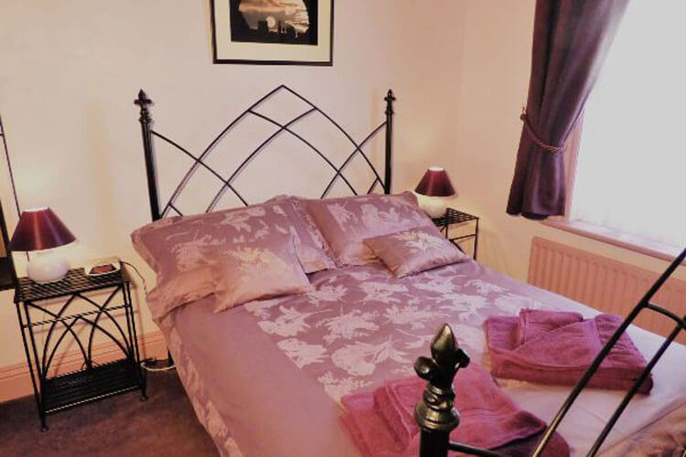 Whitehaven Guest House - Image 2 - UK Tourism Online