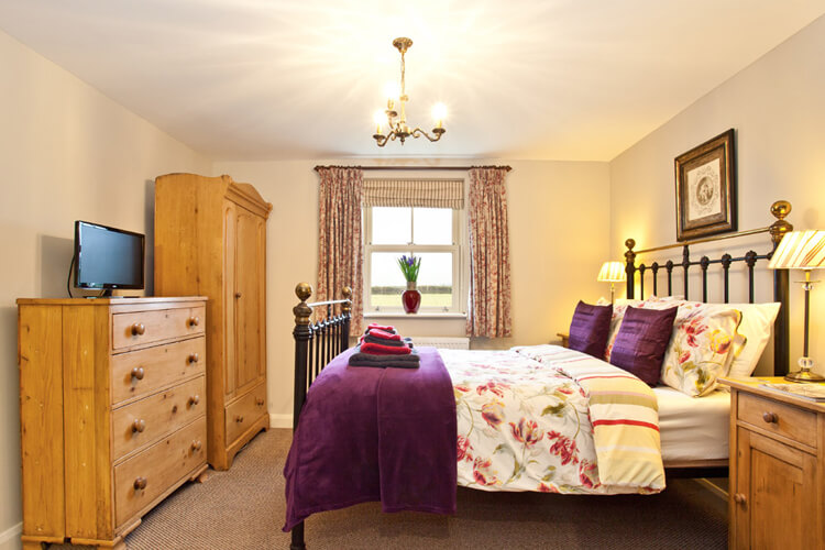 Wigglesworth House and Cottages - Image 4 - UK Tourism Online