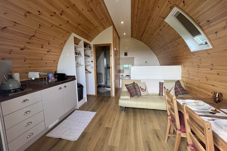 Wolds Walk Glamping - Image 2 - UK Tourism Online
