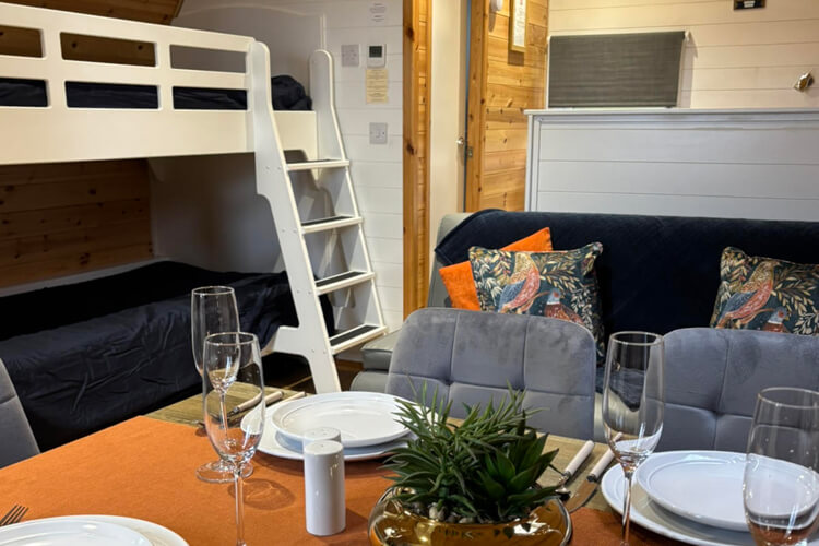 Wolds Walk Glamping - Image 4 - UK Tourism Online
