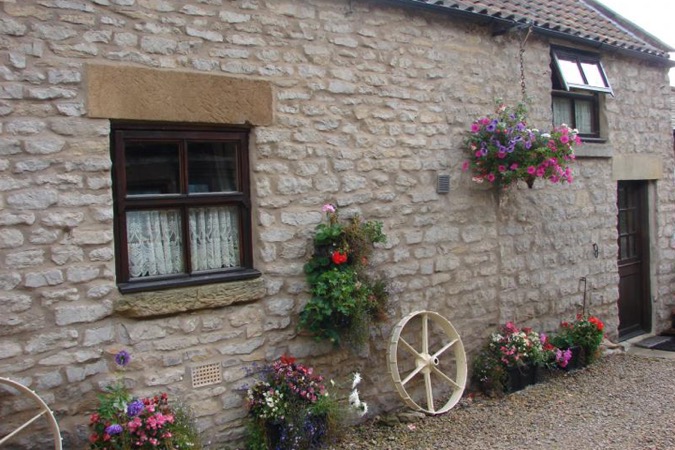 Woodpecker Cottage Thumbnail | Hutton-le-Hole - North Yorkshire | UK Tourism Online