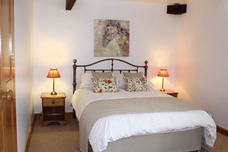 Castle House Farm Cottages - Image 1 - UK Tourism Online