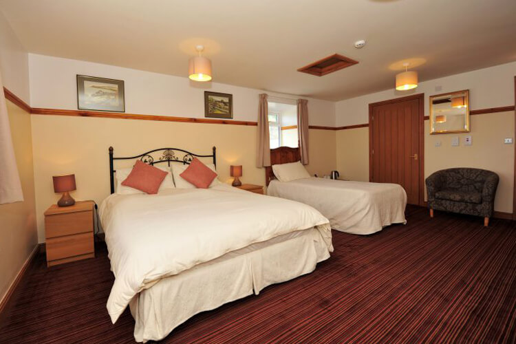 Chevin End Guest House - Image 4 - UK Tourism Online