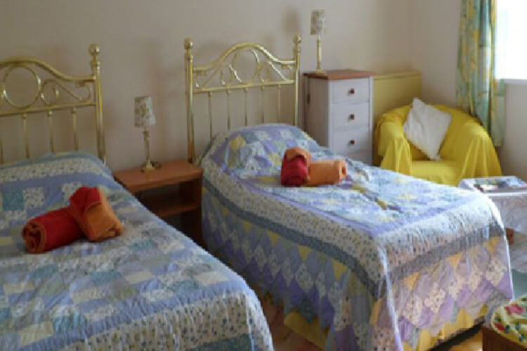 Hepzibah House Apartments - Image 2 - UK Tourism Online