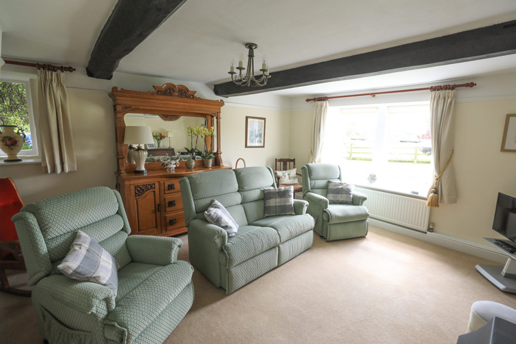 Manor Farm Cottage - Image 2 - UK Tourism Online