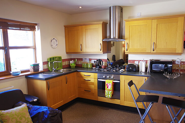 Todmorden Holiday Cottages - Image 3 - UK Tourism Online